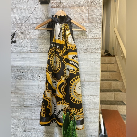Forever21 | Silky Geometric Halter Dress - M, Black/Yellow/White - Picture 2 of 13